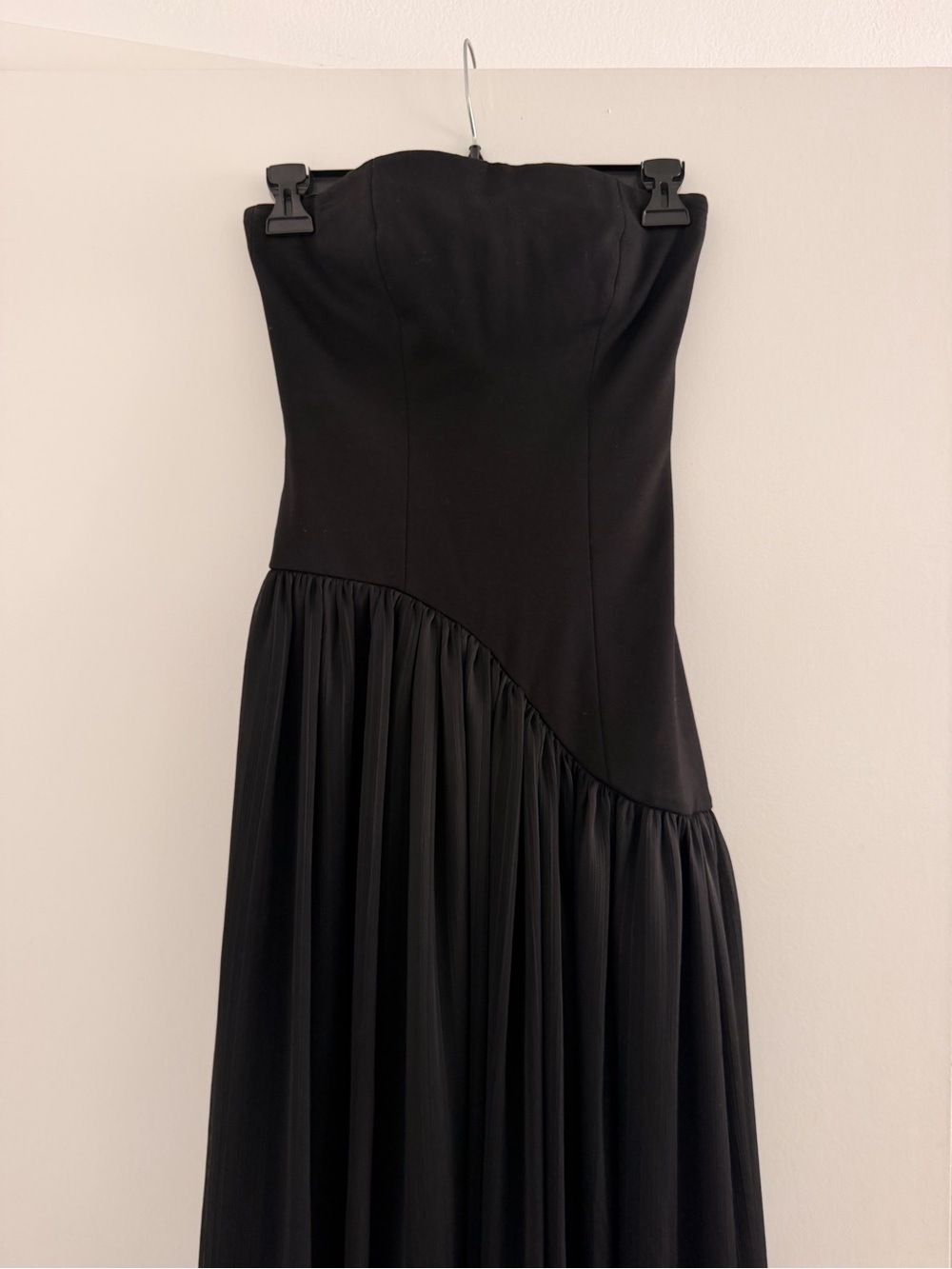 Lovers & Friends Alice Strapless Gown - Picture 4 of 7